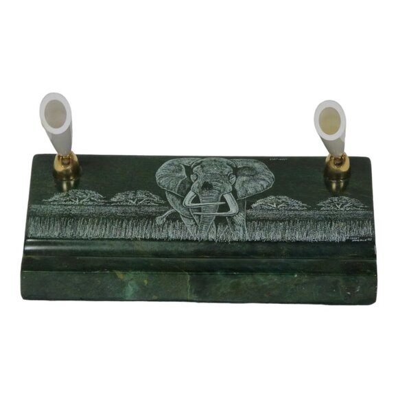 Vtg Signed African Verdite Stone Elephant Hand Crafted Etched Desk Pen Holder - Picture 1 of 11